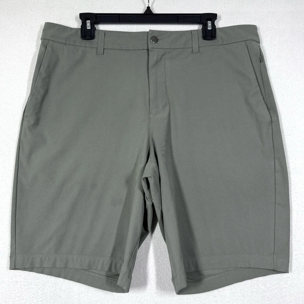 Lululemon Shorts Mens 36 Commision Short Relaxed Fit 11